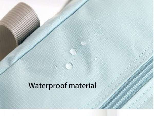 Large Capacity Waterproof Folding Carry & Storage Duffle Bag